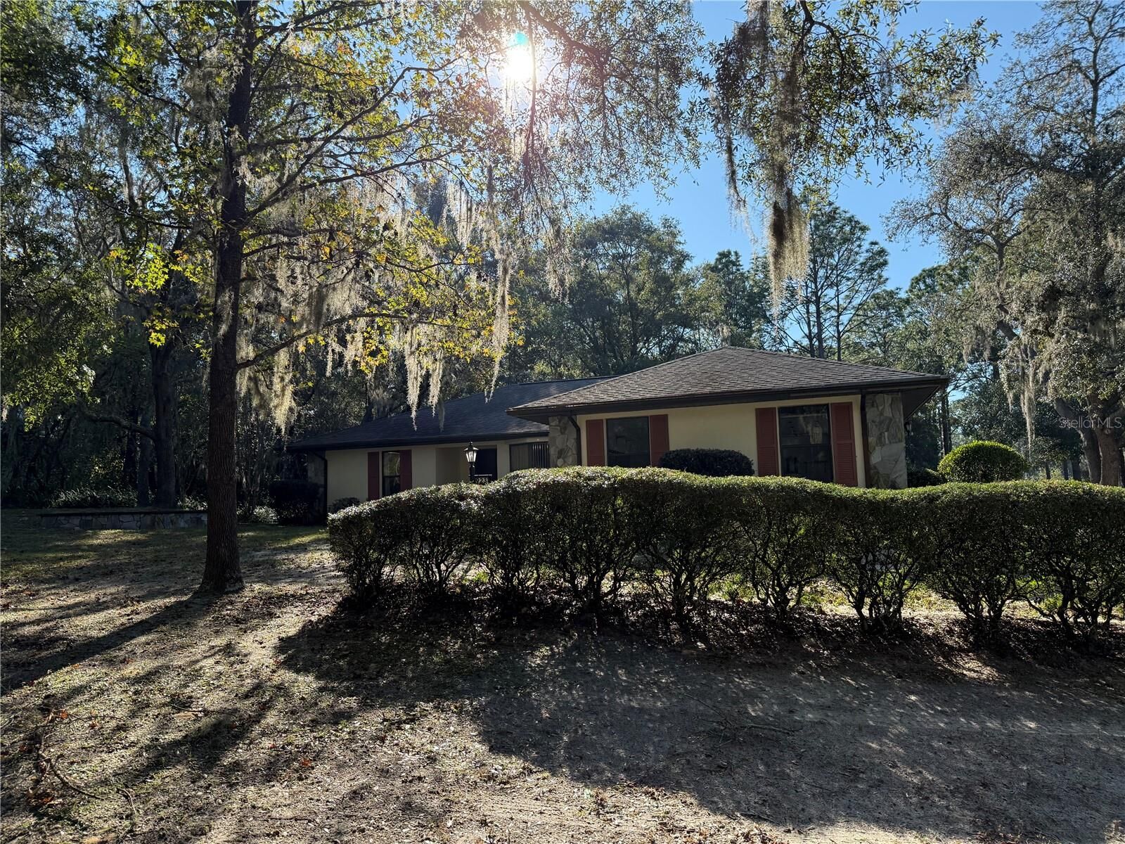 Property Photo: 9231 SW 197th Circle FL 34432