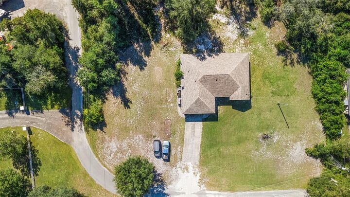 Property Photo: 115 Sycamore Drive FL 32713