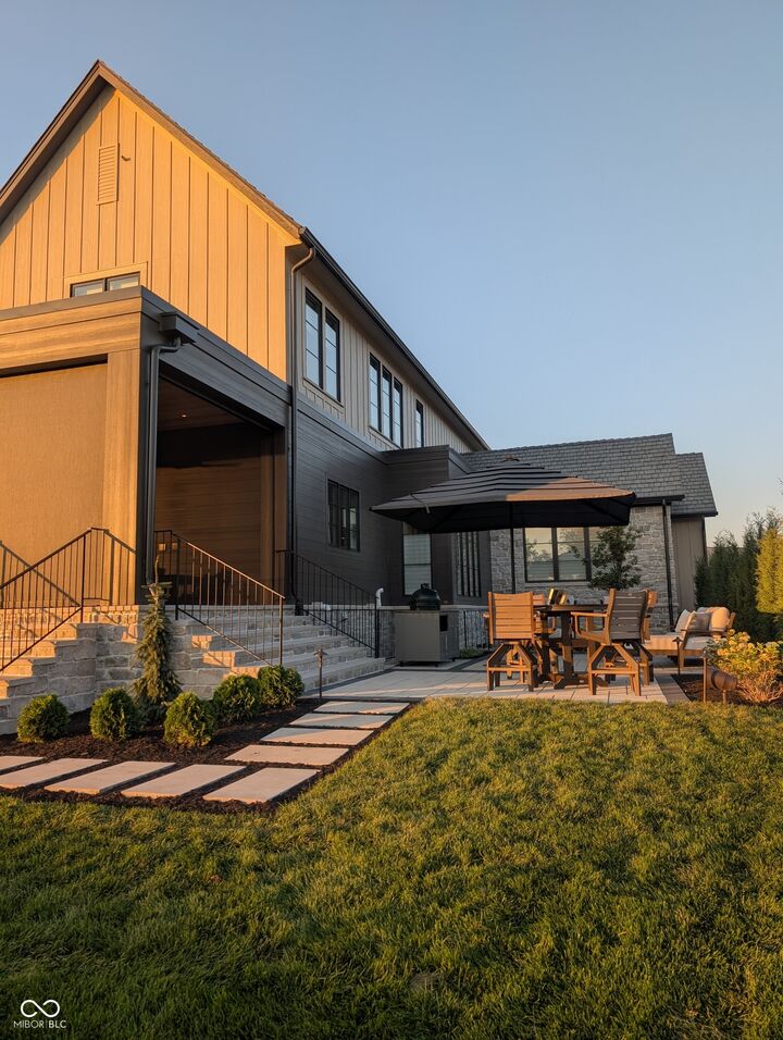 Property Photo:  1509 Chatham Rdg Court  IN 46074 