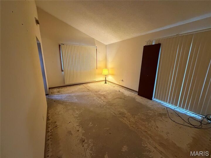 Property Photo: 602 Ledyard Drive MO 63031