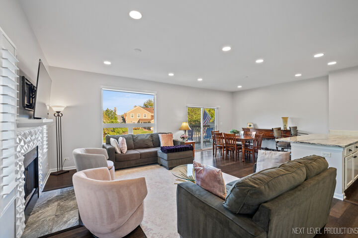 Property Photo: 479 River Bend Road 111 IL 60540