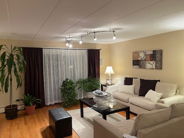 Property Photo: 158 E Bailey Road F IL 60565