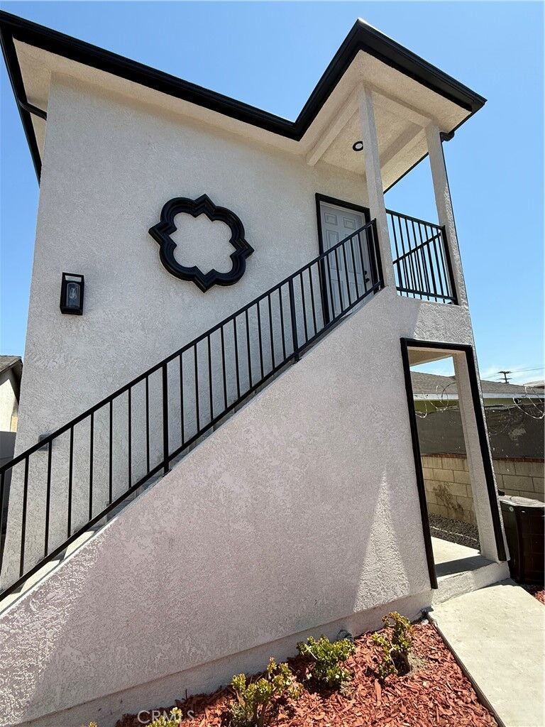 Property Photo:  8624 Graham Avenue  CA 90002 