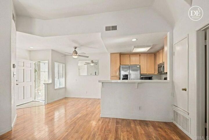 Property Photo:  430 Stoney Point Way 129  CA 92058 