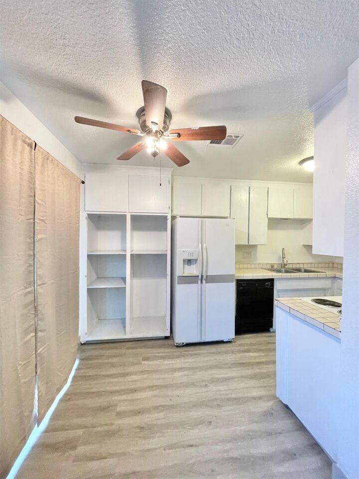 Property Photo:  7078 Tristan Circle  CA 95210 