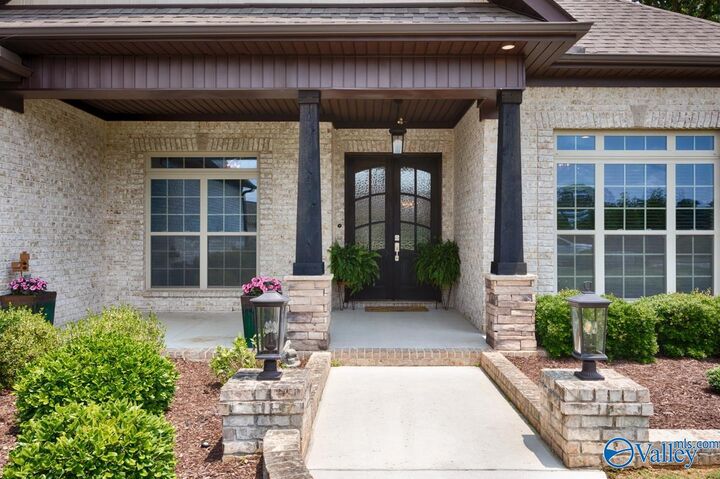 Property Photo: 211 Water Ridge Lane AL 35811