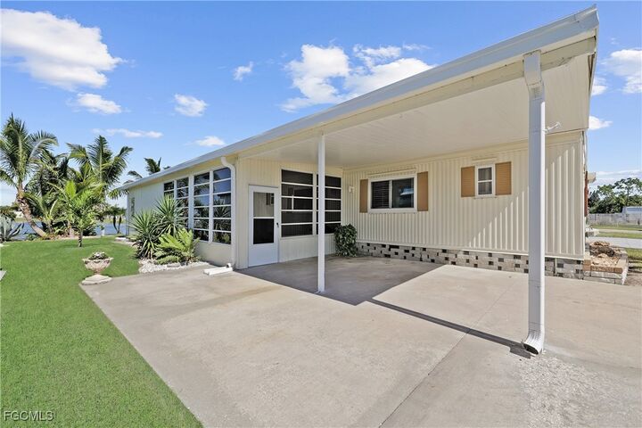 Property Photo: 3159 Indian Village Lane FL 33917