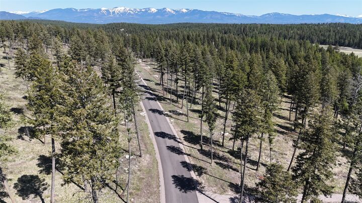 Property Photo:  365 Layton Road  MT 59937 