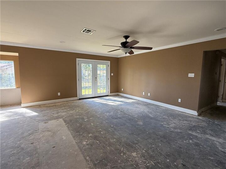 Property Photo: 3621 Peachtree Street LA 70458