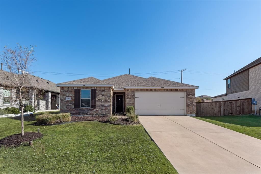 Property Photo: 2704 Weston Road TX 76227