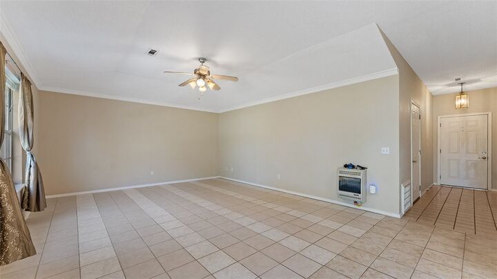 Property Photo:  909 E Olrich Street  AR 72756 