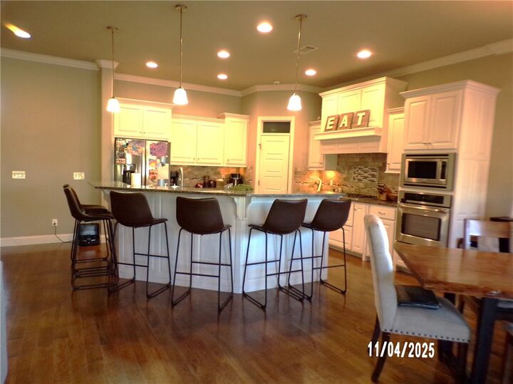 Property Photo: 704 Quail Run AR 72762