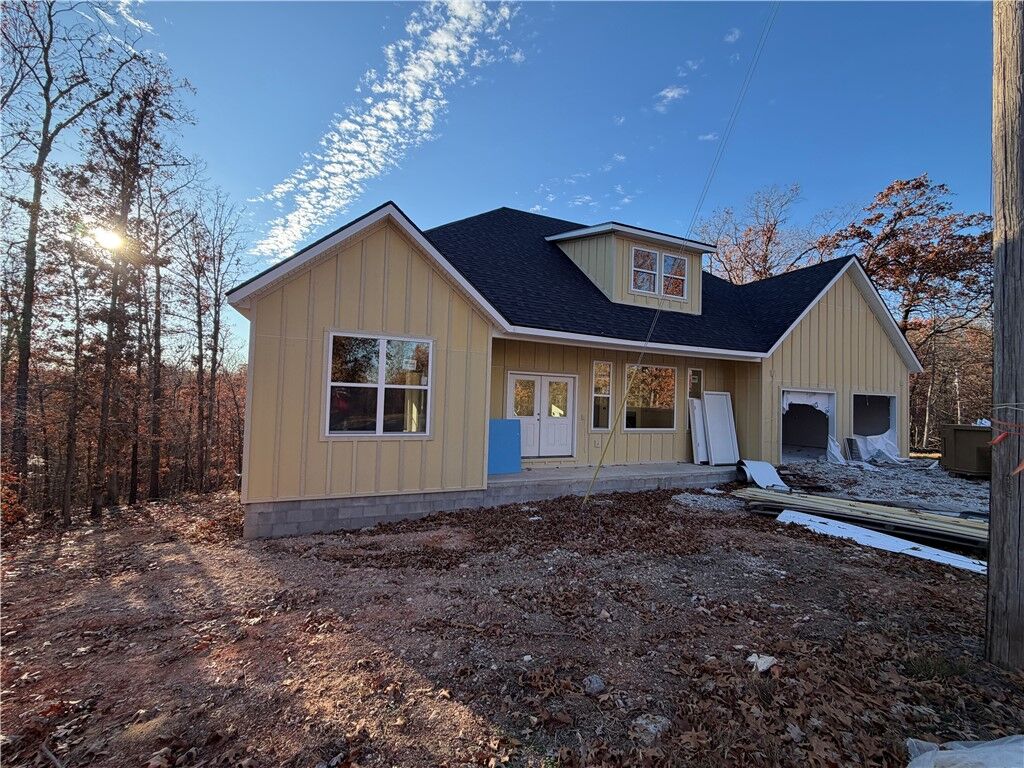 Property Photo: 15 Skipton Drive AR 72714