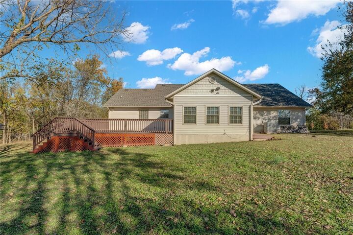 Property Photo: 38 Queensferry Lane AR 72715