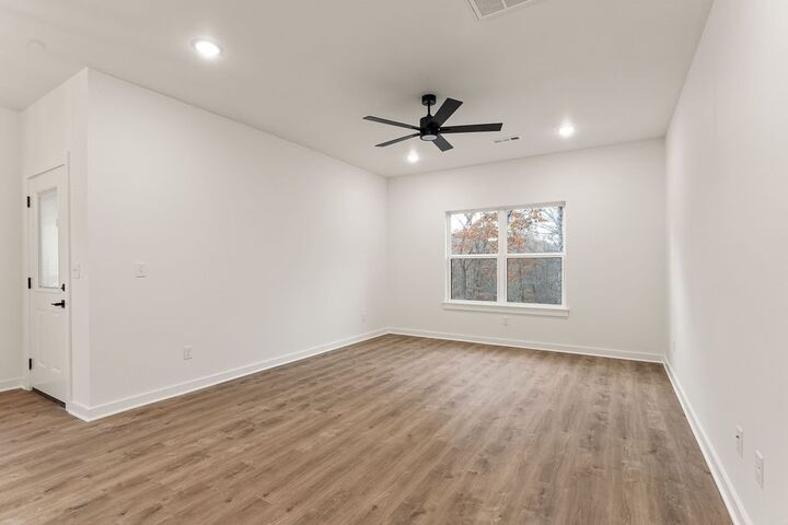 Property Photo: 9 Lathrop Drive AR 72715