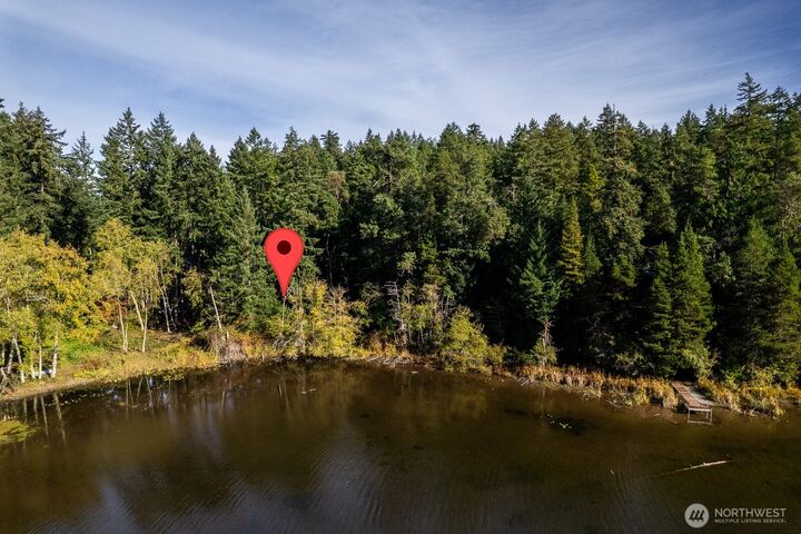 Property Photo:  11104  Matthews Way  WA 98303 