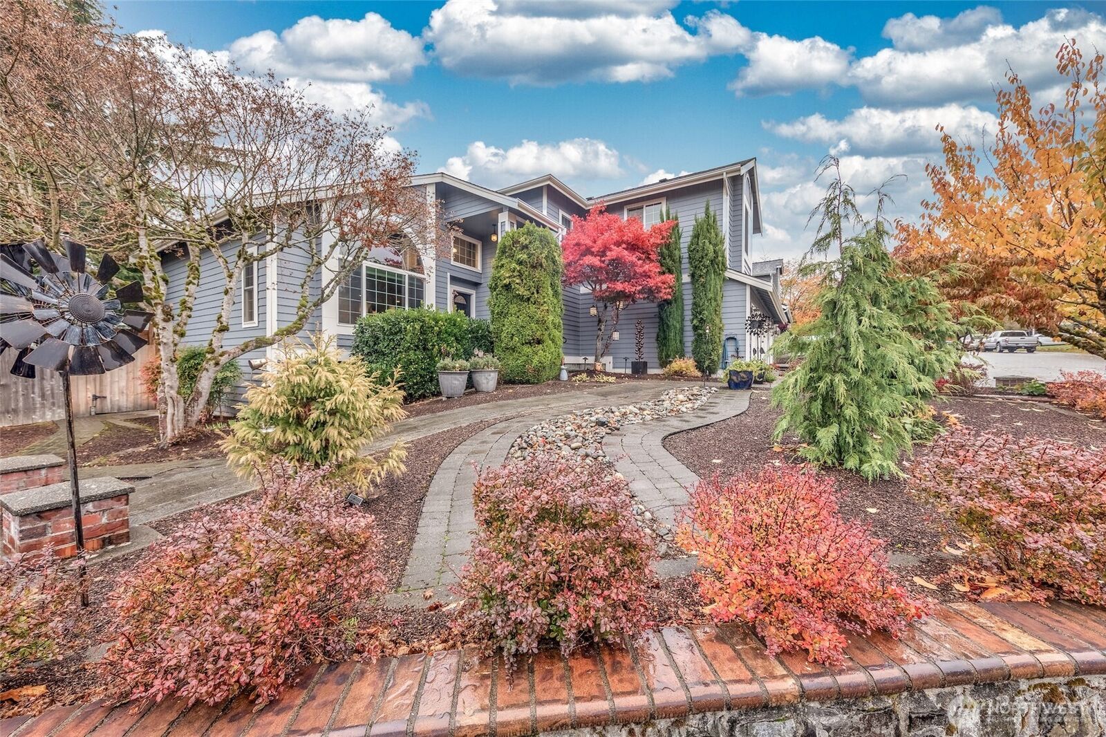 Property Photo: 22804 SE 265th Place WA 98038