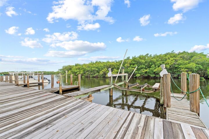 689 NE 6th Court 1090  Boynton Beach FL 33435 photo