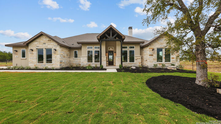 Property Photo: 108 Tranquility TX 78669