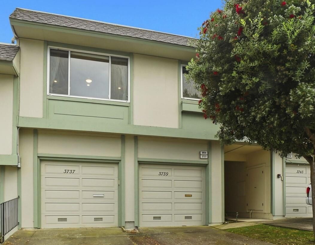 Property Photo:  3739 Fairfax Way 129B  CA 94080 