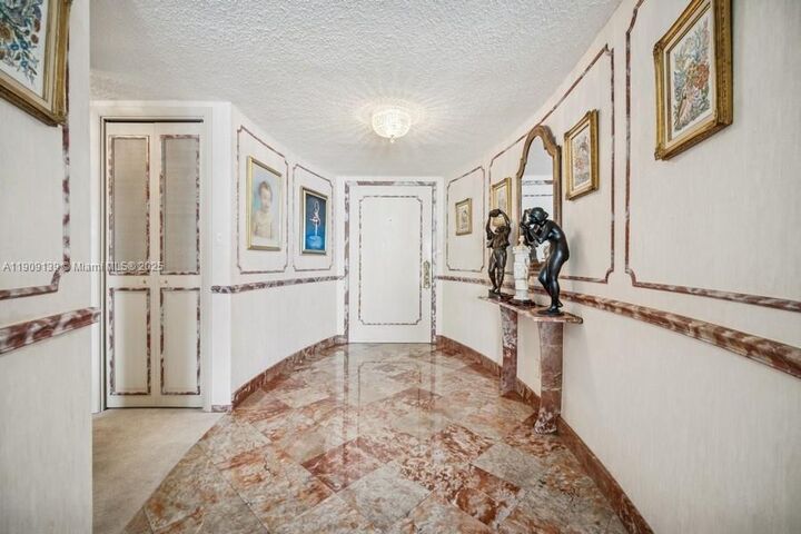 Property Photo: 2100 S Ocean Ln 808 FL 33316