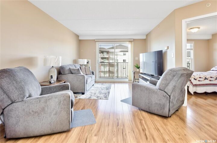 Photo de la propriété: 2781 Woodbridge Drive 305 SK S6V 3Z9