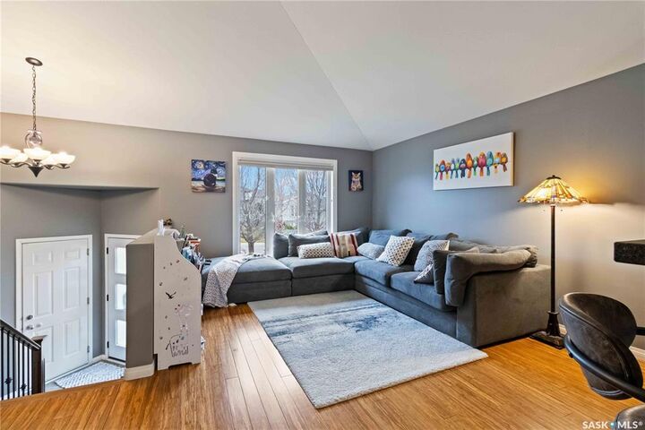 Property Photo: 506 Kucey Crescent SK S7N 4T3