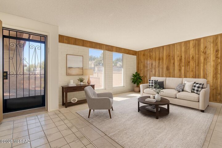 Property Photo: 4541 E San Francisco Boulevard AZ 85712