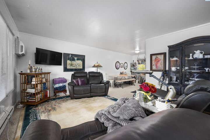 Property Photo:  312/314 Bernard Ave  WA 99352 