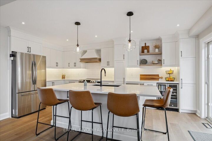 112 Fletcher Road  Hamilton ON L0R 1P0 photo