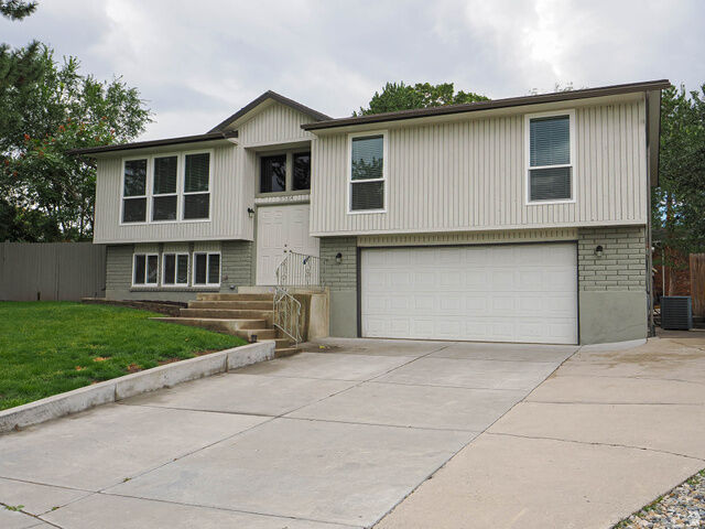 Property Photo: 5584 S Danube Cir W UT 84118