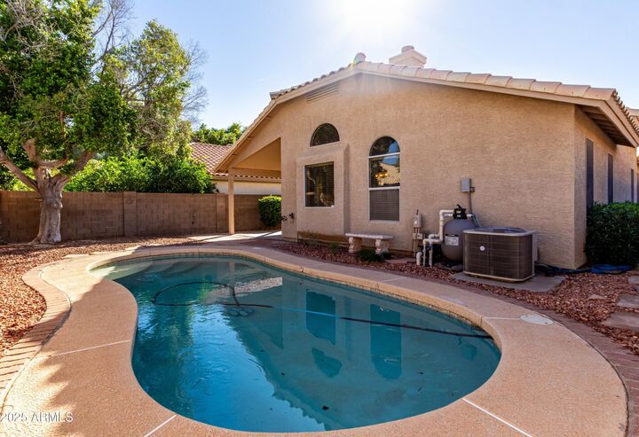 Property Photo: 1180 W Jeanine Drive AZ 85284