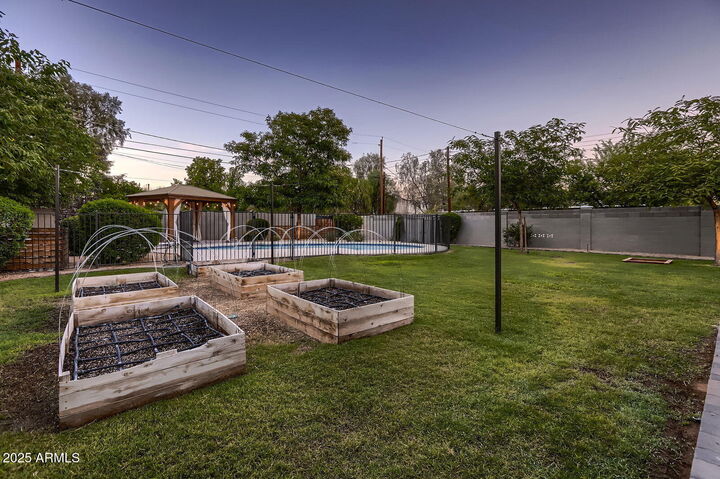 Property Photo: 2518 E Flower Street AZ 85016