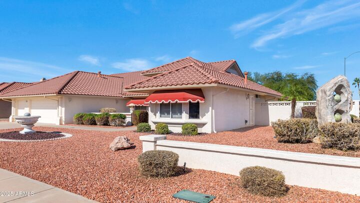 Property Photo: 14102 W Whitewood Drive AZ 85375