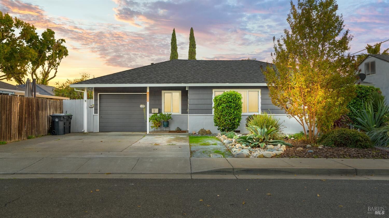 Property Photo:  1047 E Tennessee Court  CA 94533 