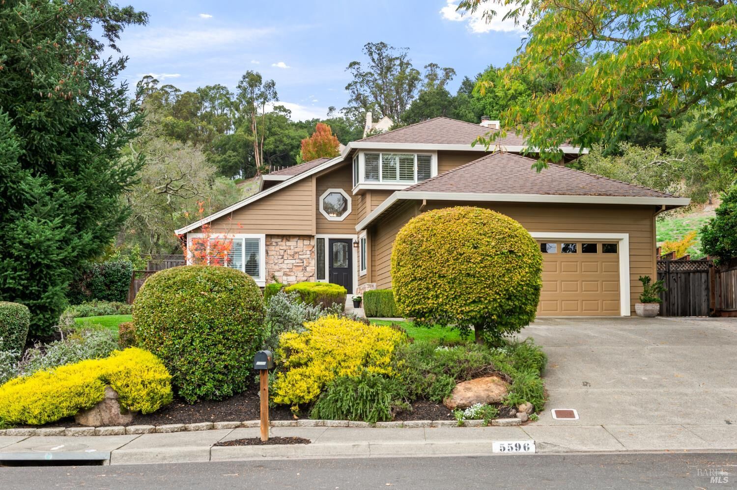 Property Photo:  5596 Carriage Lane  CA 95403 