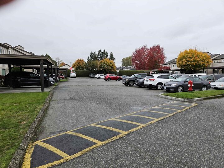 Property Photo: 27411 28 Avenue 255 BC V4W 3V1