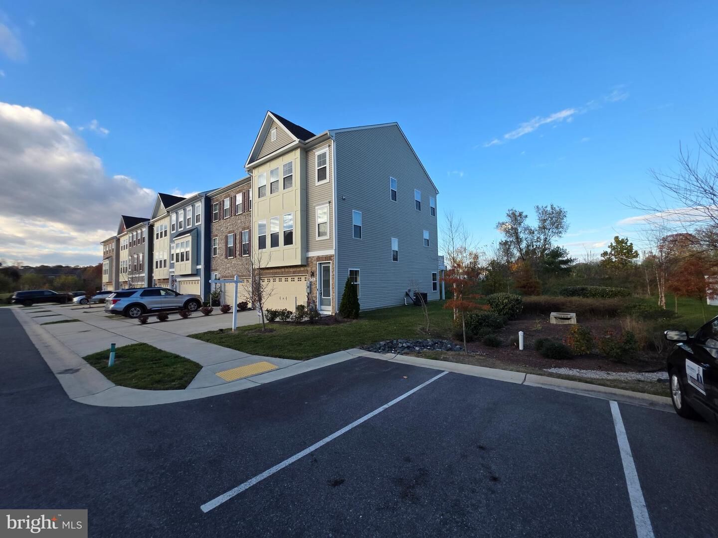 Property Photo:  8381 Amber Beacon Circle  MD 21108 