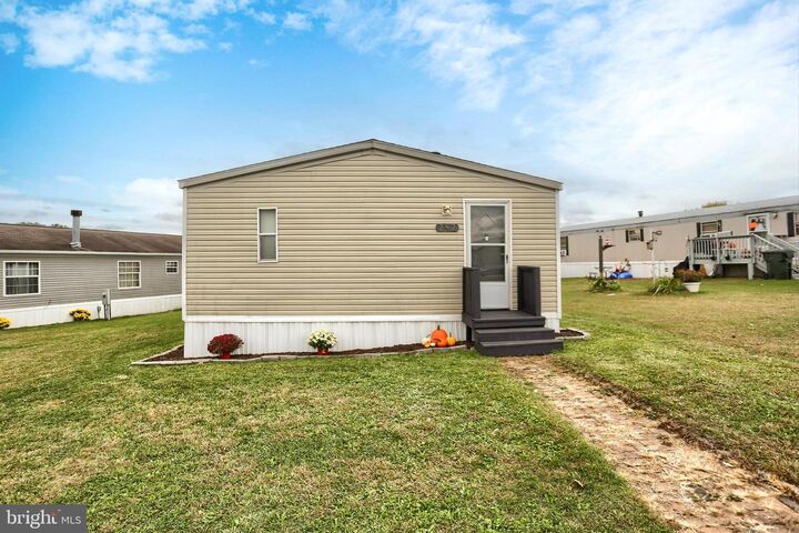 Property Photo:  292 Dallas Drive  PA 17028 