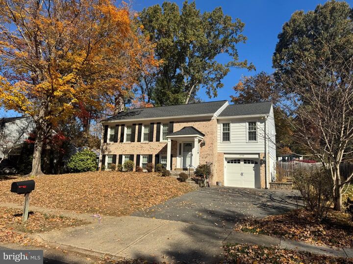 Property Photo:  10708 Rippon Lodge Drive  VA 22032 