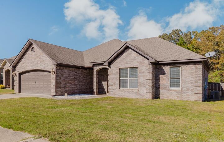 Property Photo:  2209 Bent Tree Drive  AR 72120 
