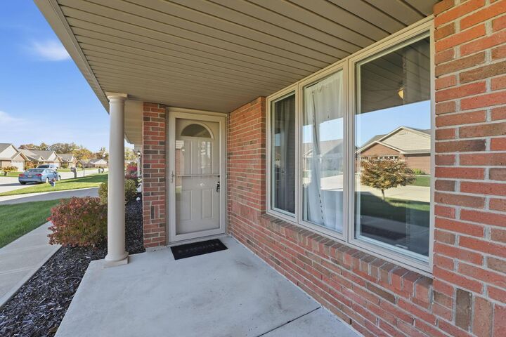 Property Photo: 801 Timbers Edge OH 43040