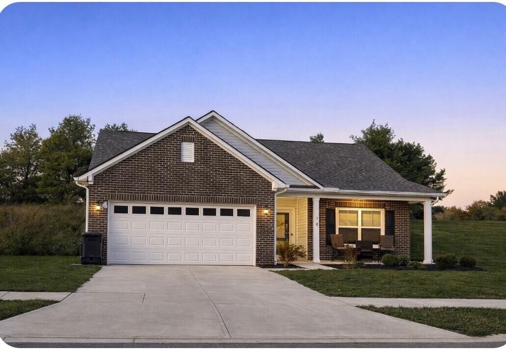 Property Photo:  2241 Brookside Drive  OH 43130 