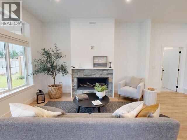 Property Photo: 4072 Saturna Ave BC V8A 5T4