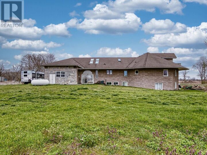 Property Photo:  33260 Pettit Road Basement  ON L0S 1V0 