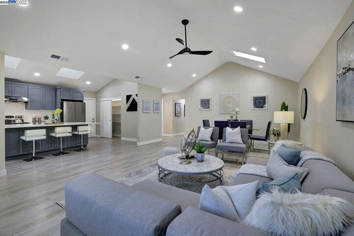 6140 Mayhews Landing Rd  Newark CA 94560 photo