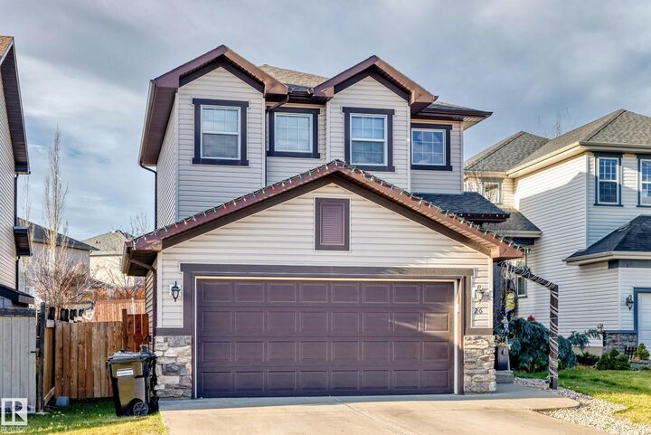 26 Henderson Court  Spruce Grove AB T7X 0C6 photo