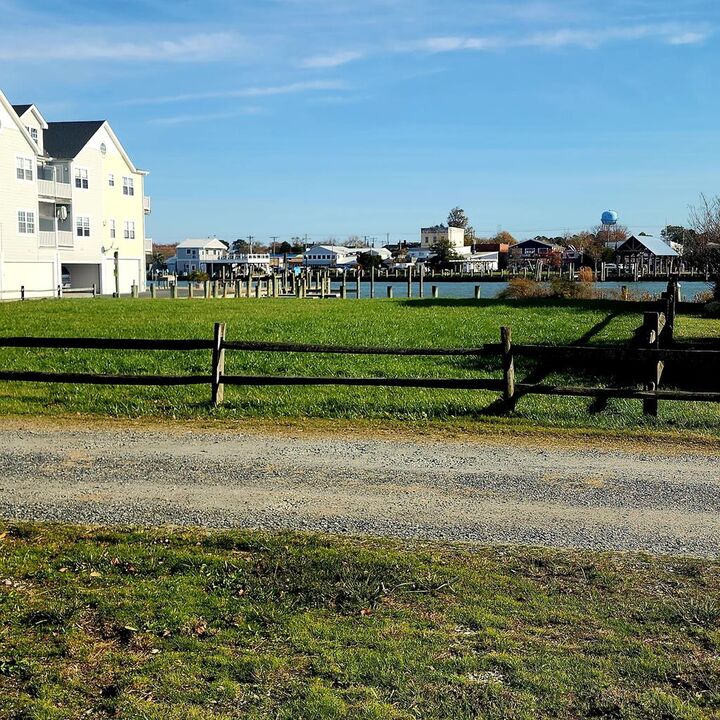 Property Photo:  Lot #5 Marsh Island Dr  VA 23336 