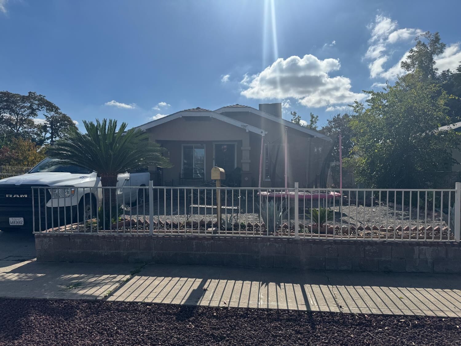 Property Photo:  2112 E Hedges  CA 93728 