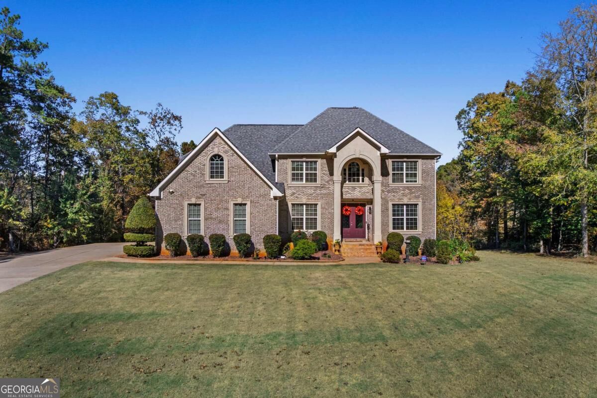 Property Photo: 2202 Escalade Court GA 30094